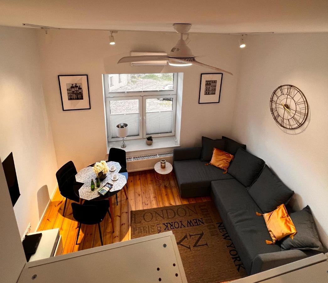 Apartament Calm Przy Rynku Z Klimatyzacja I Parkingiem 凯尔采 外观 照片