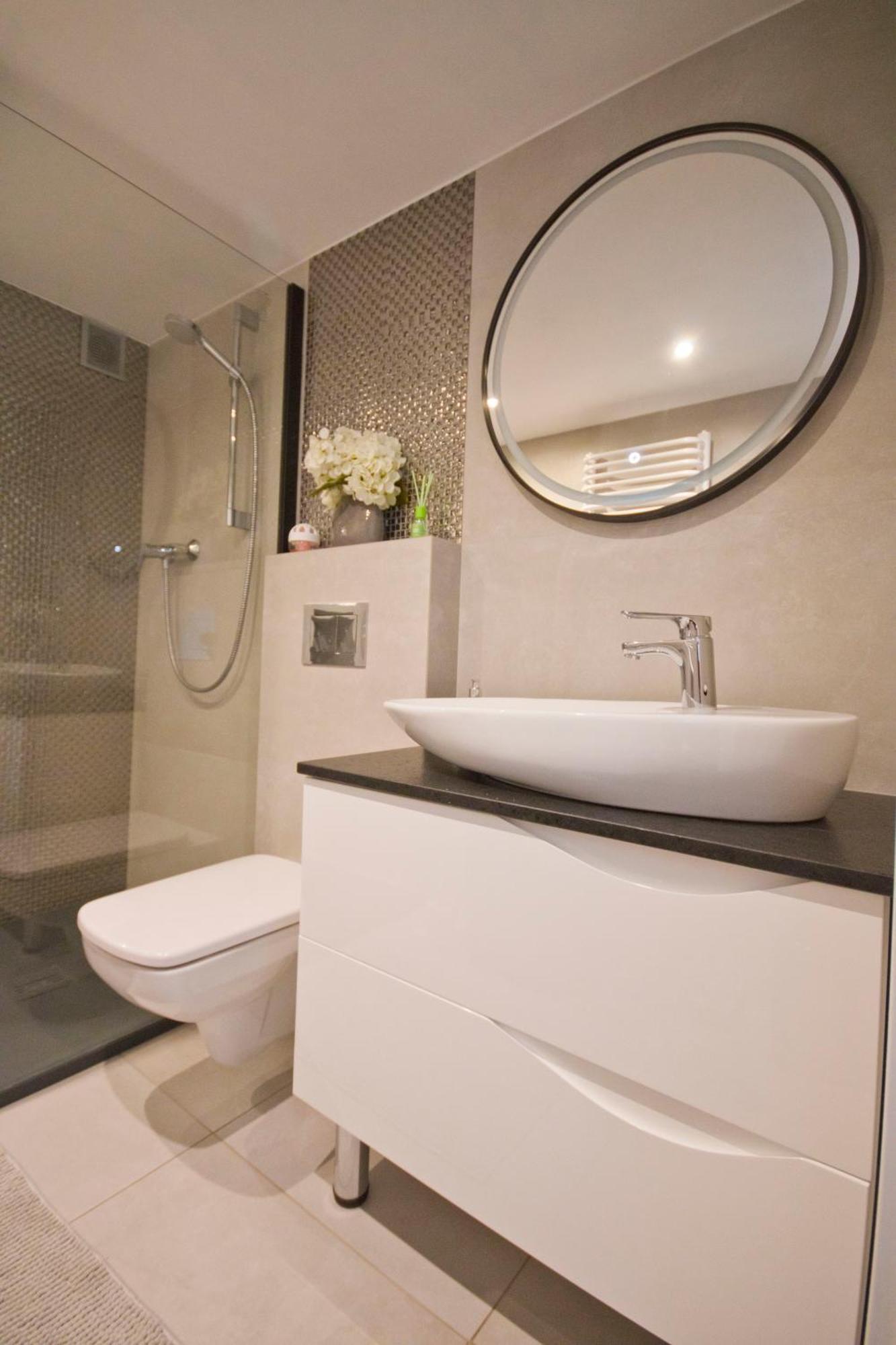 Apartament Calm Przy Rynku Z Klimatyzacja I Parkingiem 凯尔采 外观 照片